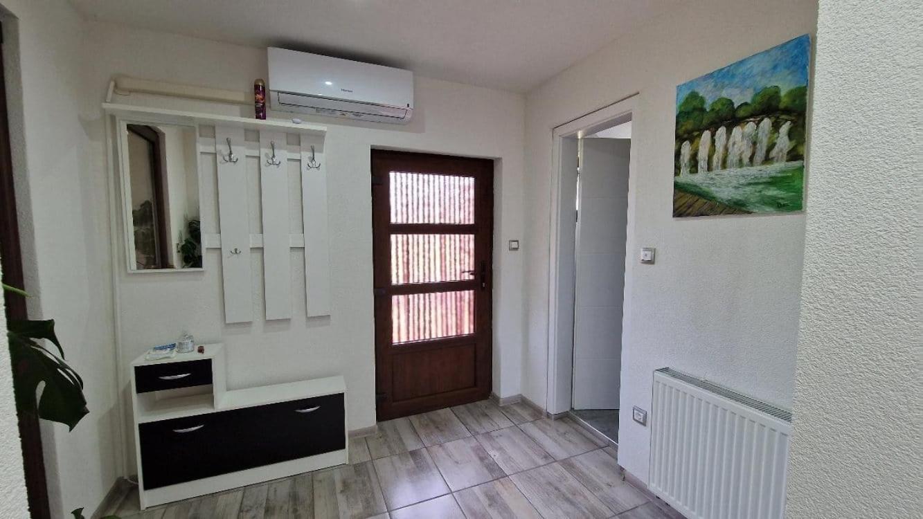 House Boketto Ξενοδοχείο Korenica Εξωτερικό φωτογραφία