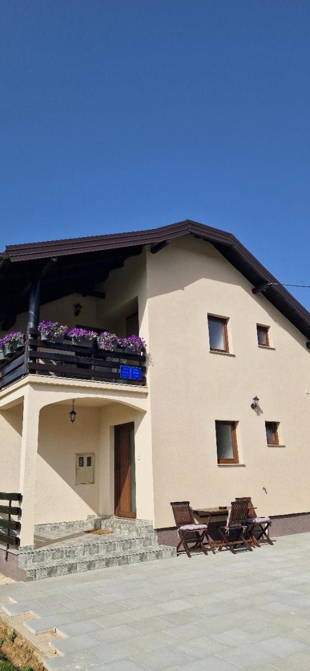 House Boketto Ξενοδοχείο Korenica Εξωτερικό φωτογραφία